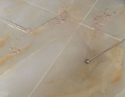 兴隆台瓷砖空鼓维修公司分享粘合剂选择不当在瓷砖铺贴过程中可能导致以下问题